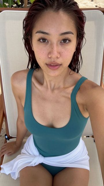 Tongue Out Facial – Vorher